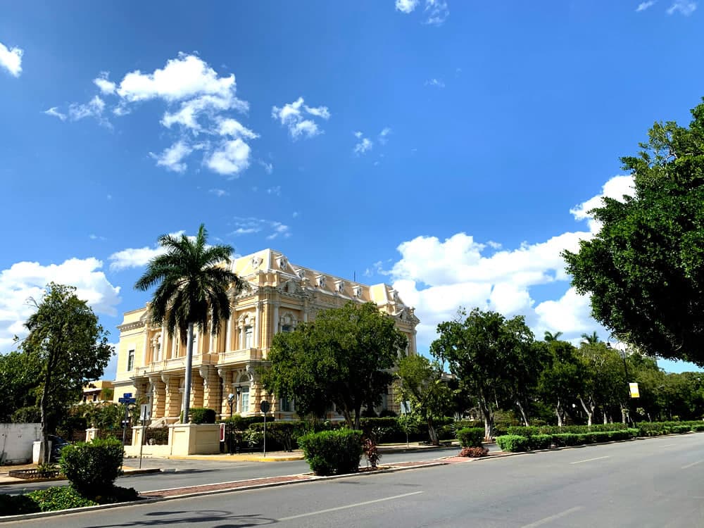 Yucatán and its Roots (04 days + 03 nights)