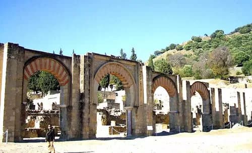 Templo Romano | Medina-Azahara | Calleja de las Flores