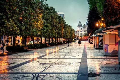 Oviedo al Completo.