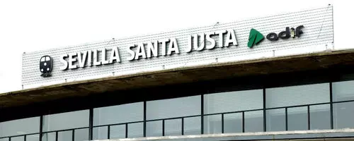Llegada a Estación de Tren Santa Justa Sevilla