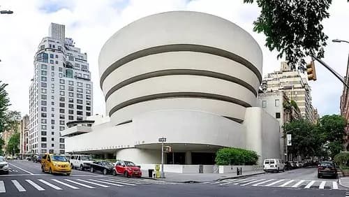 Museo Solomon R. Guggenheim / Museo de la cuidad de New York / Museo Nacional de Jazz en Harlem.