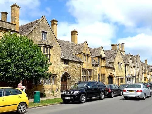 Día 3. Viaje de Broadway a Chipping Campden | Mercado Cubierto | Court Barn Museum.