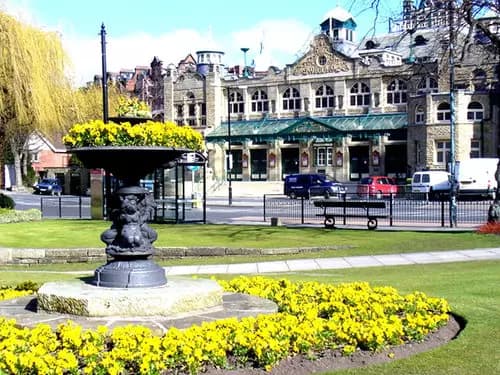 De York a Harrogate: Un Viaje por Carretera que te Enamorará.