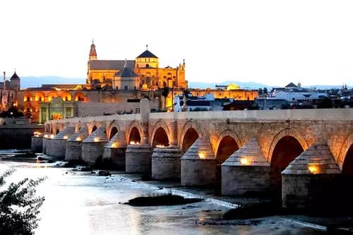 Encantos Cordobeses: Explorando Córdoba y Rumbo a la Magia de Granada en AVE.
