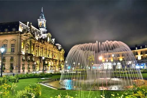 Jardín Botánico | Museo de Historia Natural de Tours | Visita al Centro Histórico (Vieux-Tours).