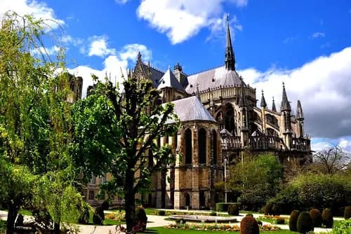 Camino Ferroviario a la Historia: París a Reims, Una Ruta Inolvidable.