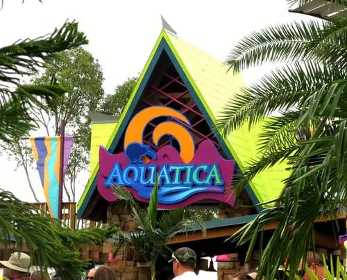 Parque Acuático Aquatica | Dolphin Plunge | Roa’s Rapids.