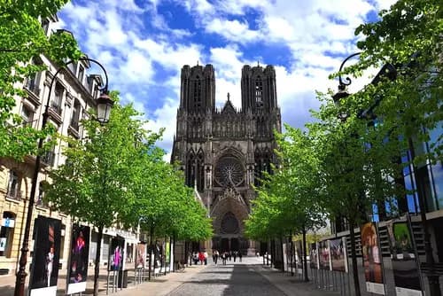 Viaje sin Límites: De Nantes a Reims en Tren de Alta Velocidad