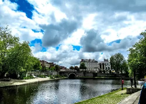 Tren de Descubrimiento: Nantes, Rennes, Lille te Aguardan.