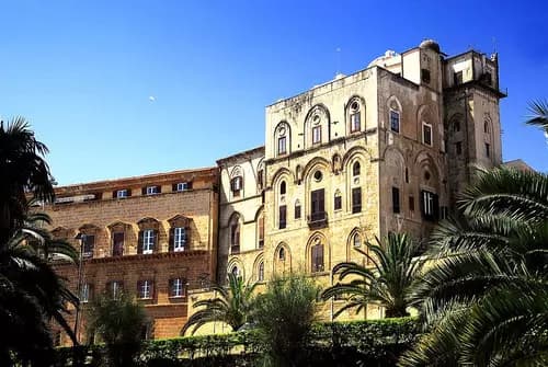 De Nápoles a Palermo: Travesía Mágica en Tren