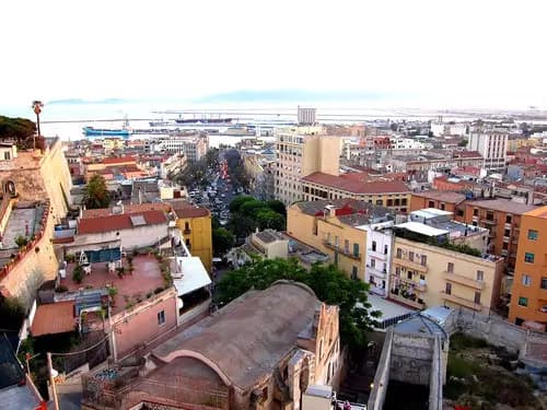 Rumbo a Cagliari: Aventura Ferroviaria desde Palermo