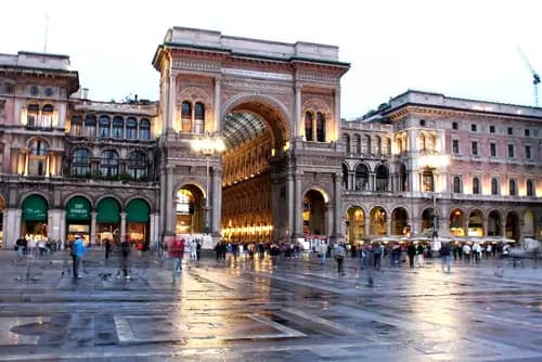 Comienza el Viaje: Milán, Bolonia y Florencia te Esperan