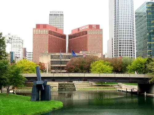 Omaha: Un Último Adiós y Regreso a Casa