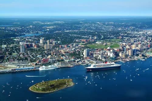 De la Ciudad Cultural de Montreal a la Joya Costera de Halifax