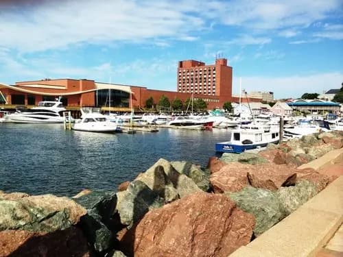 De Quebec a Charlottetown: Un Viaje Entre Paisajes Pintorescos