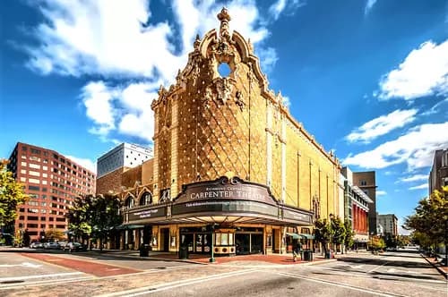 Prepárate para Conquistar Richmond: ¡Historia Viva y Energía Moderna!