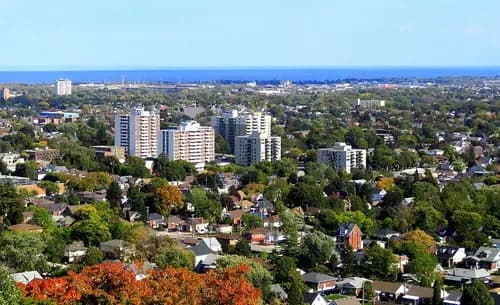 Conoce Hamilton: Un Mosaico Vivo de Cultura y Naturaleza