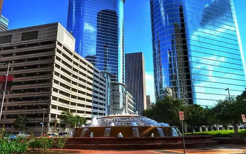 Elevando la Aventura Aérea de Dallas a Houston