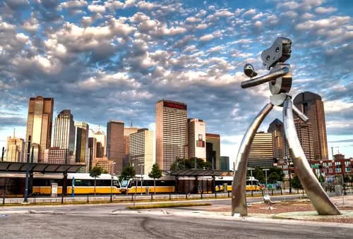 San Antonio a Dallas: La Conclusión Perfecta de tu Viaje Texano