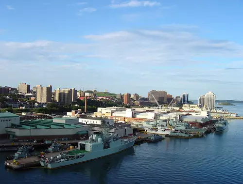 Costa Atlántica Canadiense: Un Viaje por Halifax, Charlottetown y Quebec