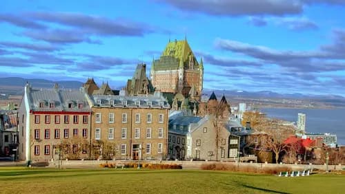 De la Encantadora Charlottetown a la Majestuosa Quebec