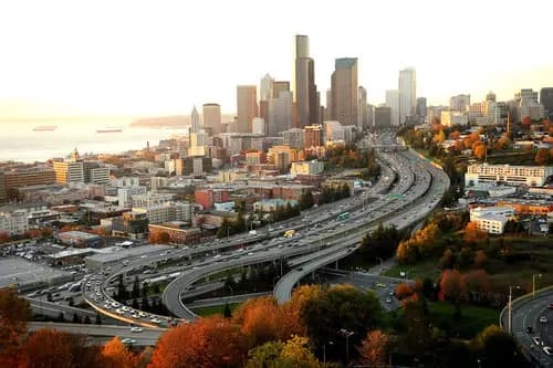De Los Ángeles a Seattle: Un Vuelo Hacia Nuevas Experiencias