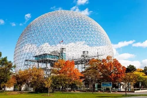 Canadá desde las Nubes: Descubre Tres Ciudades Increíbles - Montreal, Ottawa y Toronto en un Viaje Espectacular
