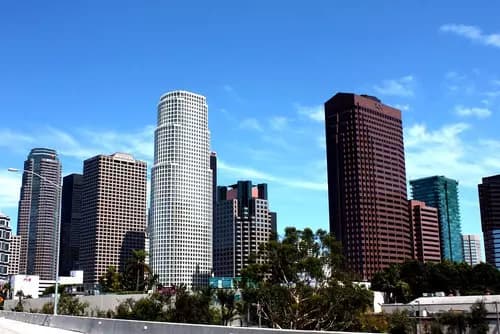Un Viaje por California: Los Ángeles, Fresno y Sacramento
