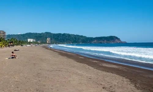 Playa Jacó y Avistamiento de Cocodrilos