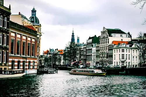 (Domingo) Amsterdam – Boppard - Crucero Rhin – St. Goar – Frankfurt