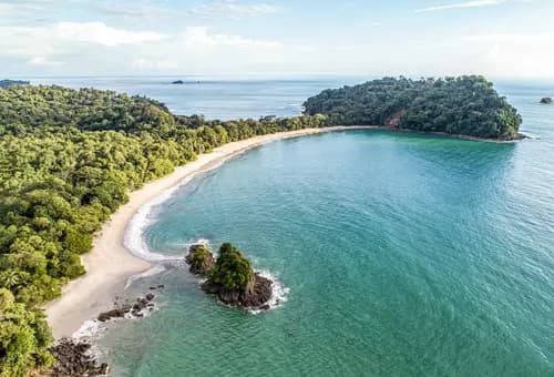 Beach Day: Espadilla, Manuel Antonio, La Mancha