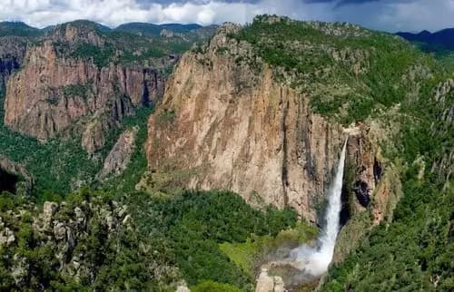 Creel - Cascada de Basaseachi - Chihuahua