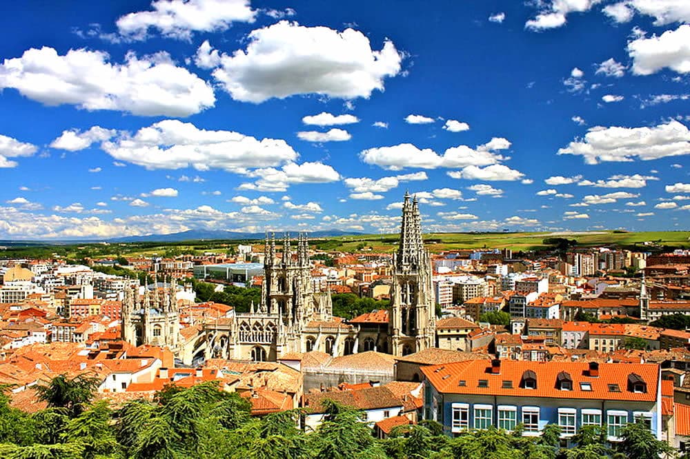 Burgos en 3 días: Ruta por los Rincones Más Fascinantes de la Ciudad.
