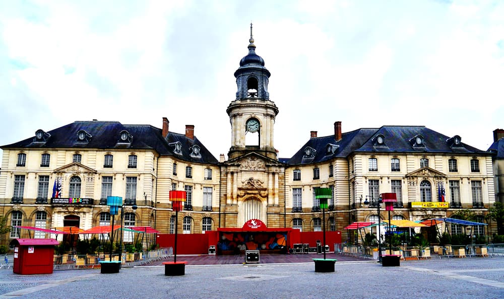Rennes a tu Ritmo: Un Viaje de 5 Días por la Ciudad de la Bretaña.