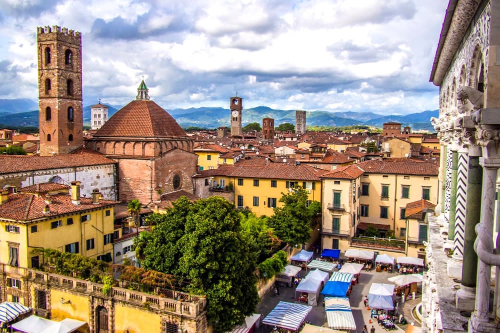 Lucca Esencial: Un Viaje de 5 Días entre Historia, Elegancia y Delicias Toscanas.