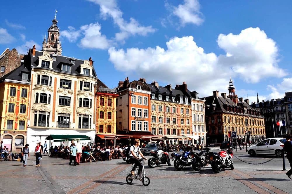 Nantes, Rennes y Lille: Un viaje ferroviario inolvidable por el corazón del Norte Francés.