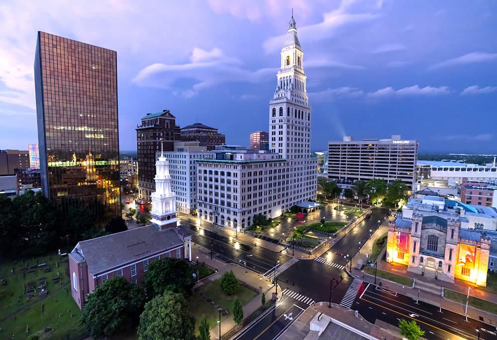 Vive Hartford en 4 Días: Arquitectura, Historia y Magia de Nueva Inglaterra