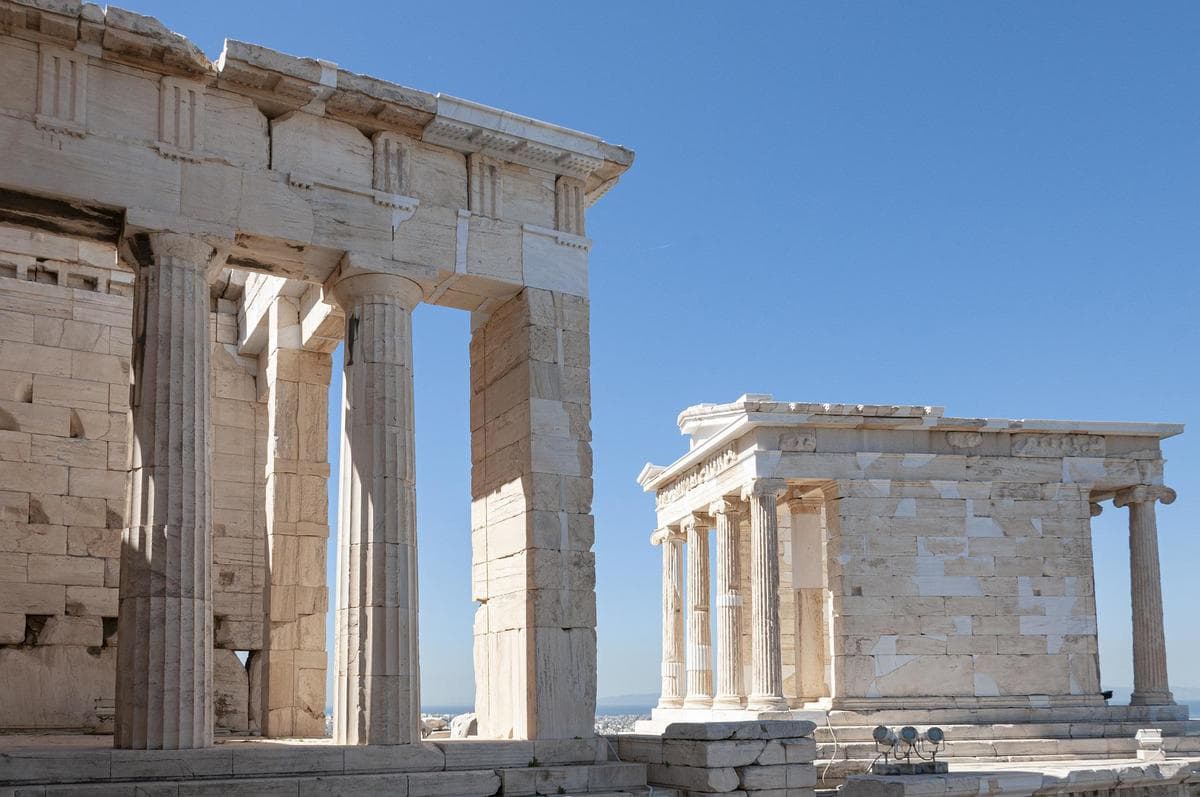 París a Atenas en 5 días: Un Viaje entre Dioses y Ruinas