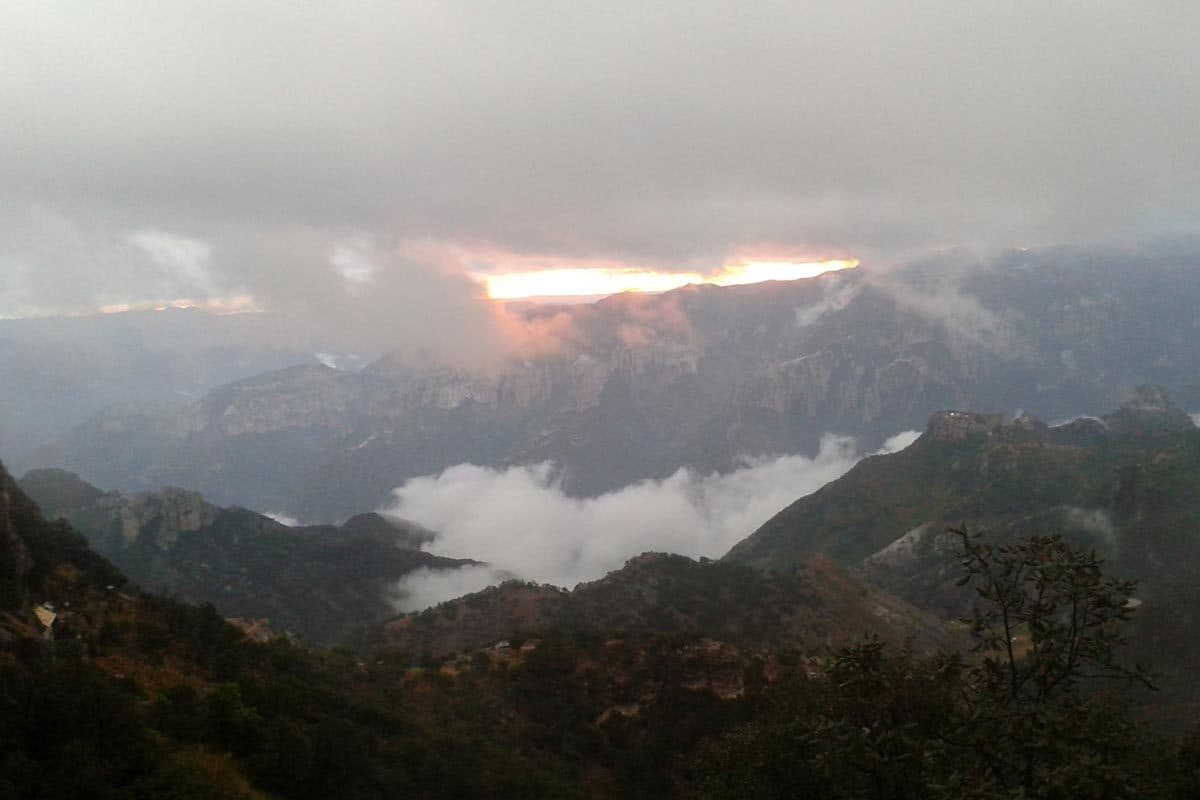 6 Días Chepe Express Primera (Miércoles, viernes o Domingo) Los Mochis - El Fuerte - Bahuichivo - Barrancas del Cobre - Creel - Chihuahua