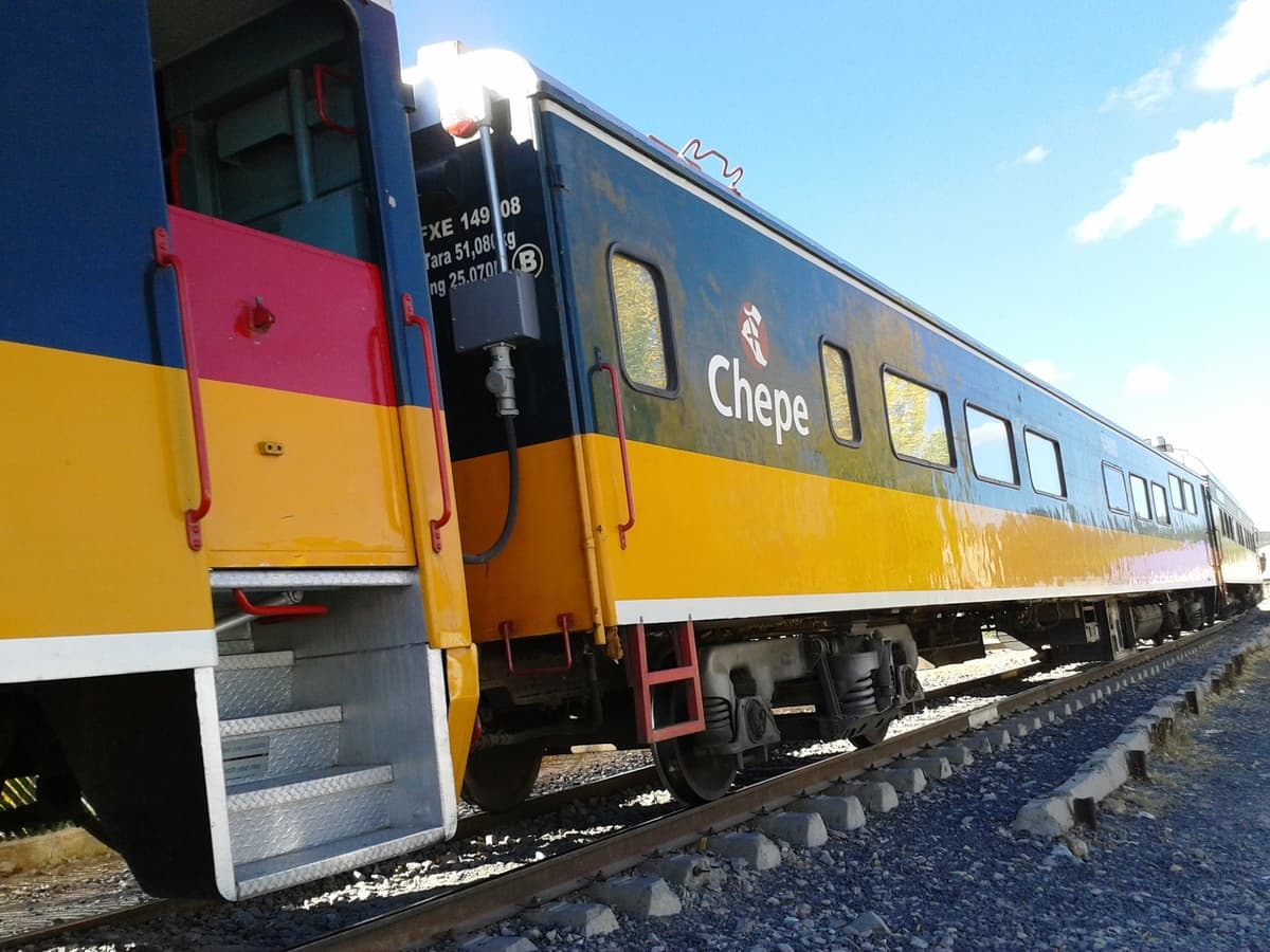 Dos Trenes 6 DÍAS: Chepe Express turista y Chepe Regional Turista (Miércoles) Los Mochis - El Fuerte - Bahuichivo - Barrancas del Cobre - Creel - Chihuahua