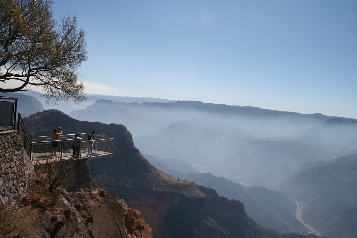 6 Days Tourist (Monday) Chepe Express Tourist: Chihuahua - Creel - Copper Canyon - Bahuichivo - El Fuerte - Mochis
