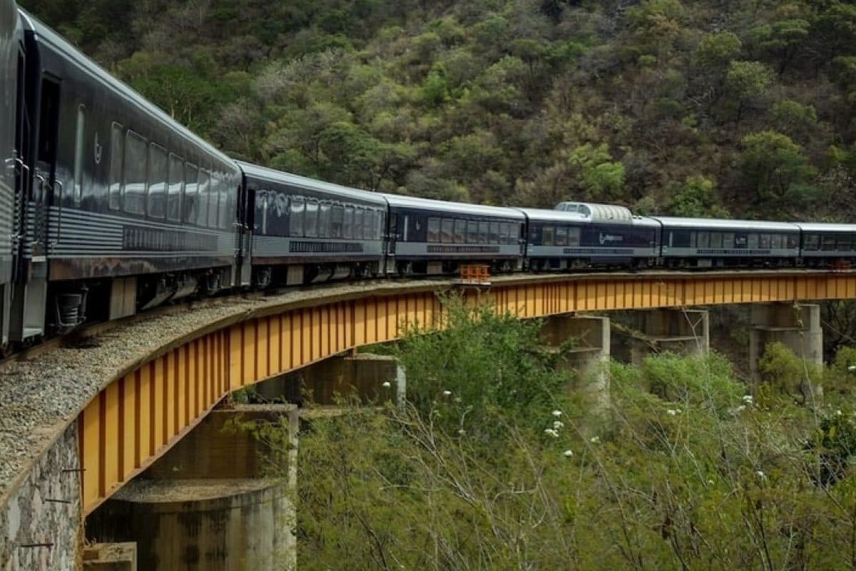 7 Días - Primera Superior - tren Chepe Express Turista (Lunes y Sábado) Los Mochis - El Fuerte - Bahuichivo - Barrancas del Cobre - Creel - El Fuerte - Los Mochis