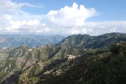 6 Days First Superior Class (Monday and Wednesday) Chepe Express First Class Train: Chihuahua – Creel – Copper Canyon – Bahuichivo – El Fuerte – Los Mochis - Copper Canyon
