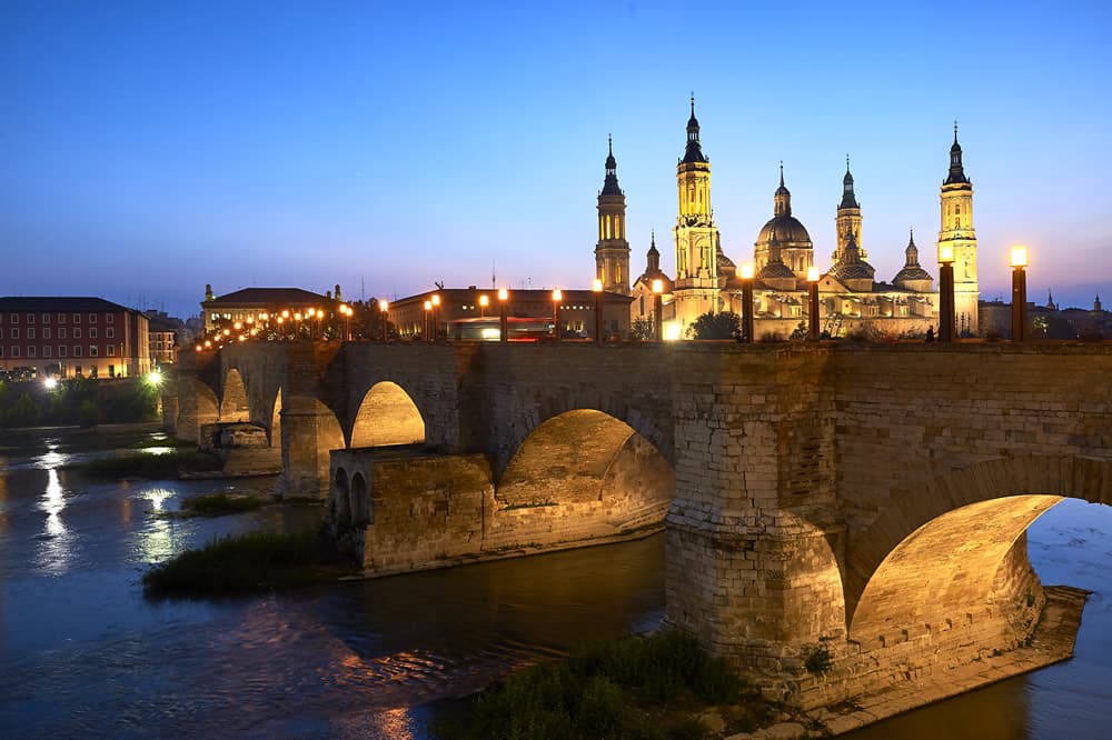 Zaragoza por Completo en 2 Días de Viaje a la Capital de Aragón