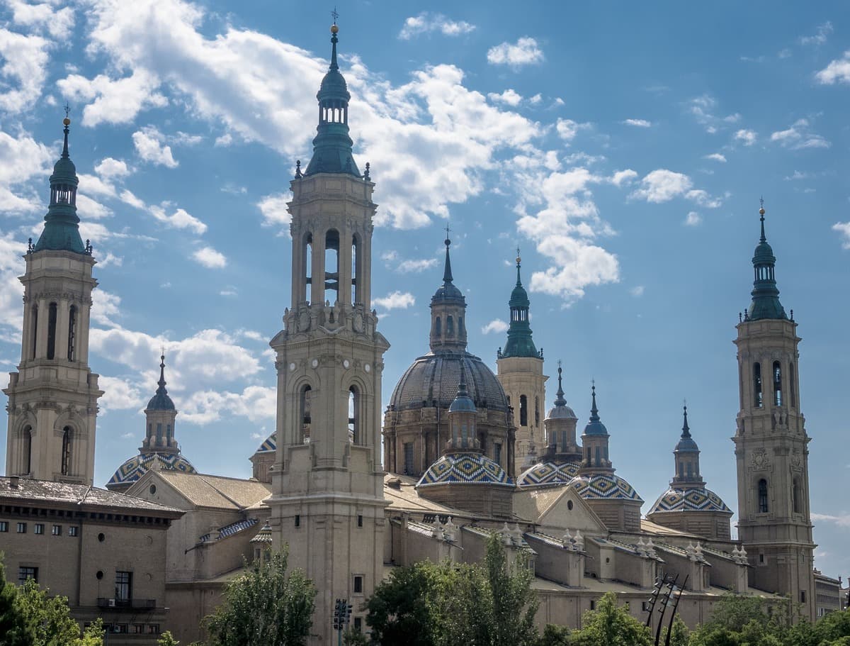 Viaje de 10 Días Madrid, Zaragoza, Barcelona y Madrid