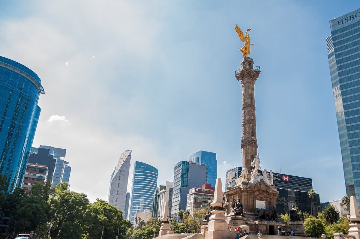 Vista panorámica de Ciudad de México y alrededores