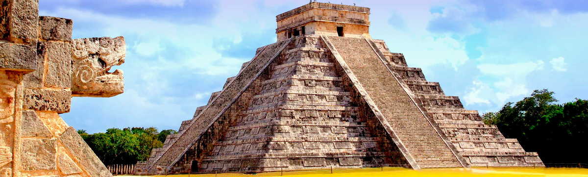 Panoramic view of Yucatan Peninsula: Riviera Maya, Yucatán and Campeche