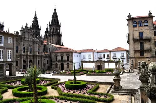 Plaza de la Inmaculada | Mercado de Abastos | Centro Gallego de Arte Contemporáneo.