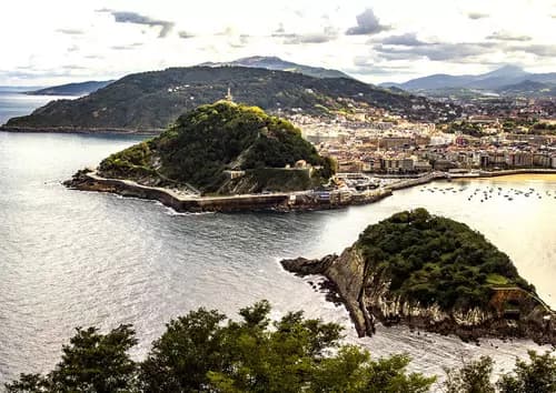 Monte Urgull | Castillo de la Mota | Aquarium de San Sebastián.