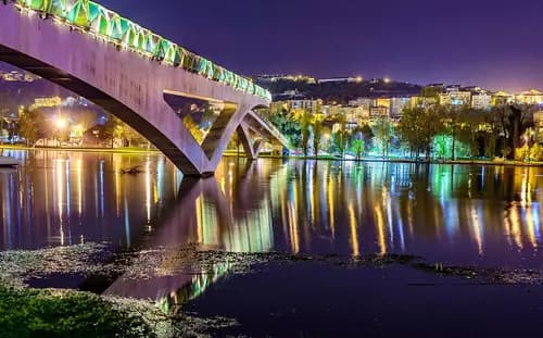 Puente Pedro e Inês de Coimbra | Jardín da Quinta das Lágrimas | Museo de la Ciencia.